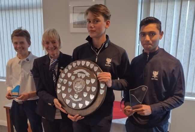 2022 Bedfordshire Schools' Team Scratch Champions - Bedford School, with South Beds GC Ladies' Capta